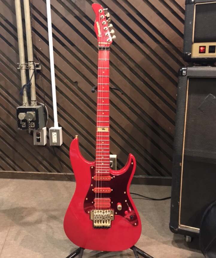 ラルクアンシエルKenモデルギターフロイドローズフェルナンデスFERNANDES ラルクアンシエルKenモデルギターフロイドローズフェルナンデス